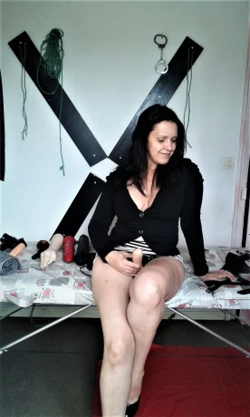 Biacamgirl – dominatrix in Sofia
